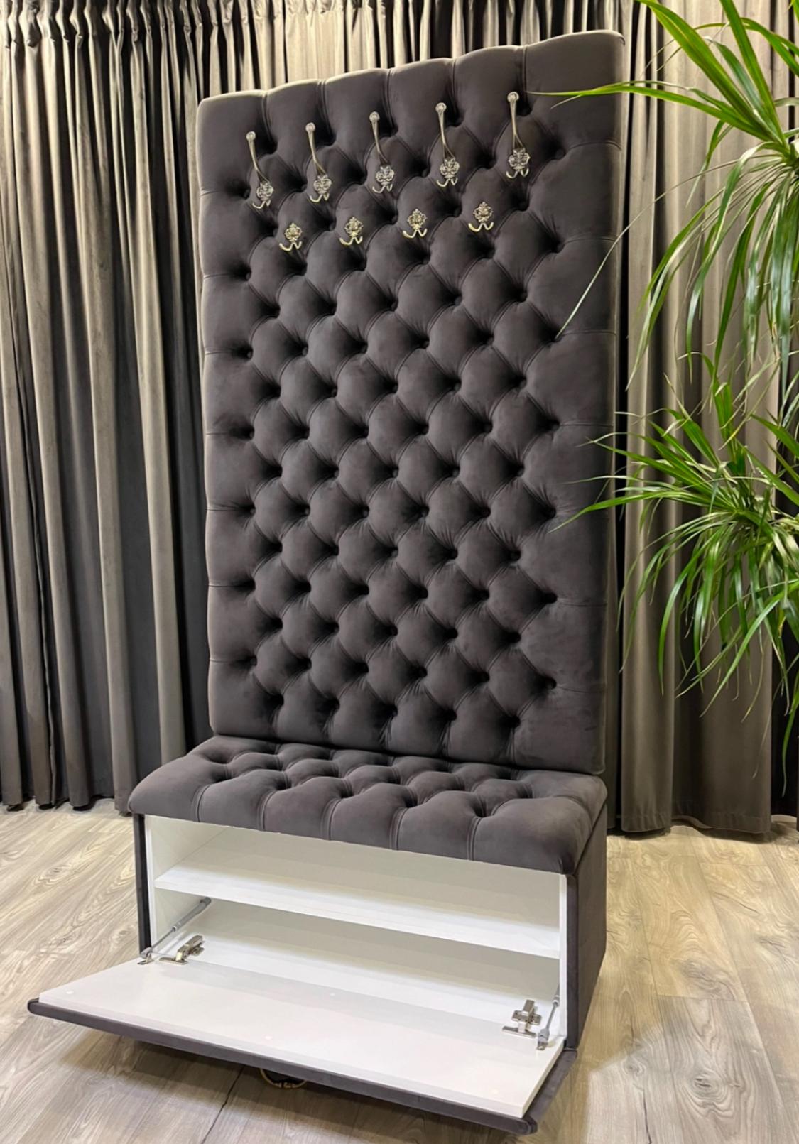 Pilkos spalvos prabangus prieškambario komplektas su veliūru ir žalvarinėmis detalėmis - Image 5